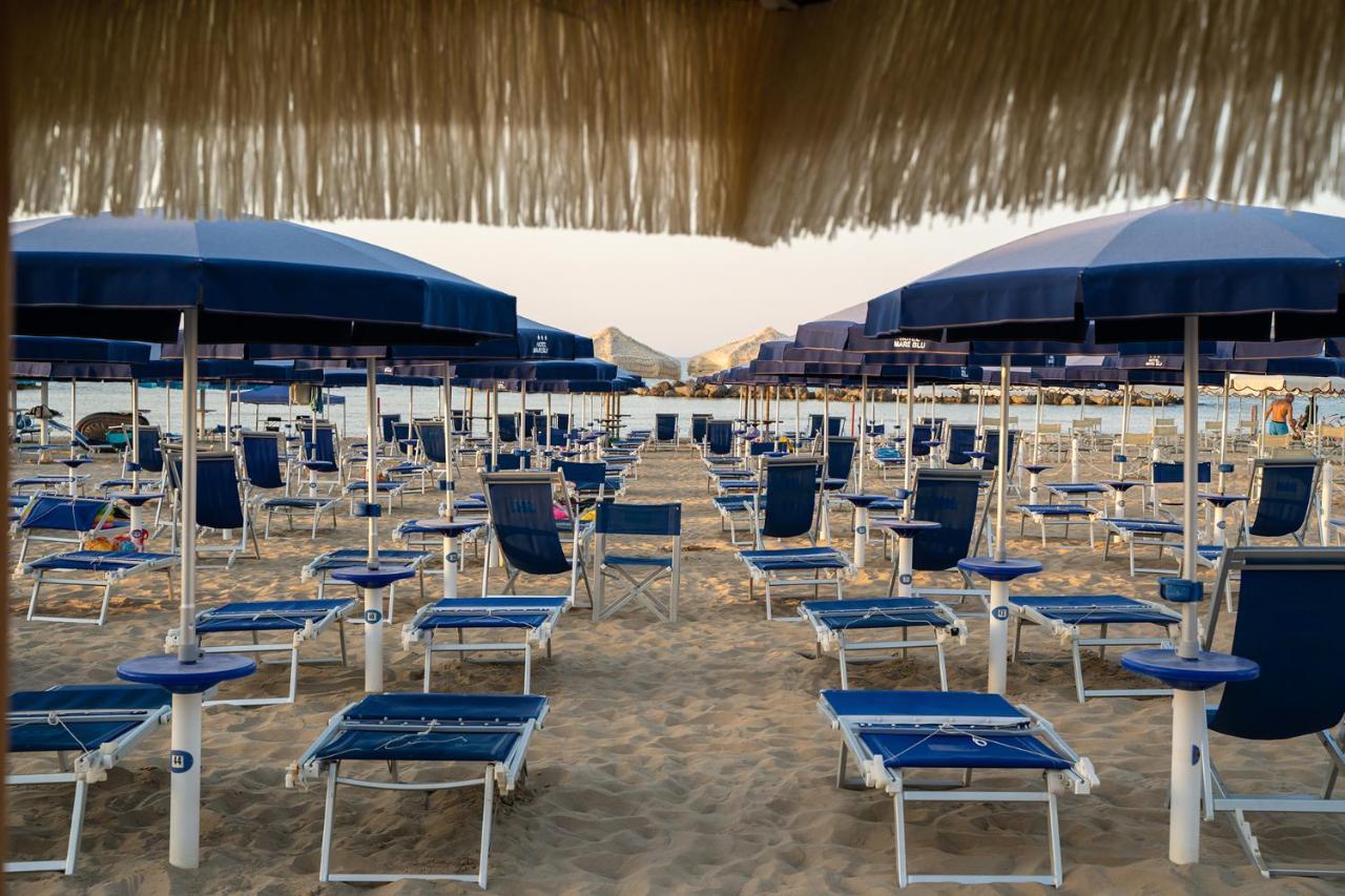 פרנקווילה אל מארה Hotel Mare Blu מראה חיצוני תמונה
