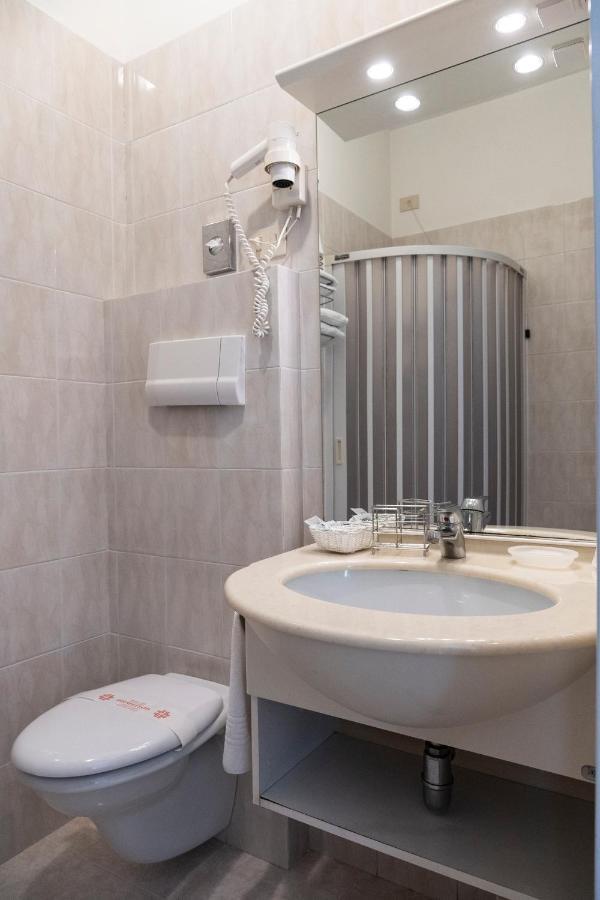 פרנקווילה אל מארה Hotel Mare Blu מראה חיצוני תמונה