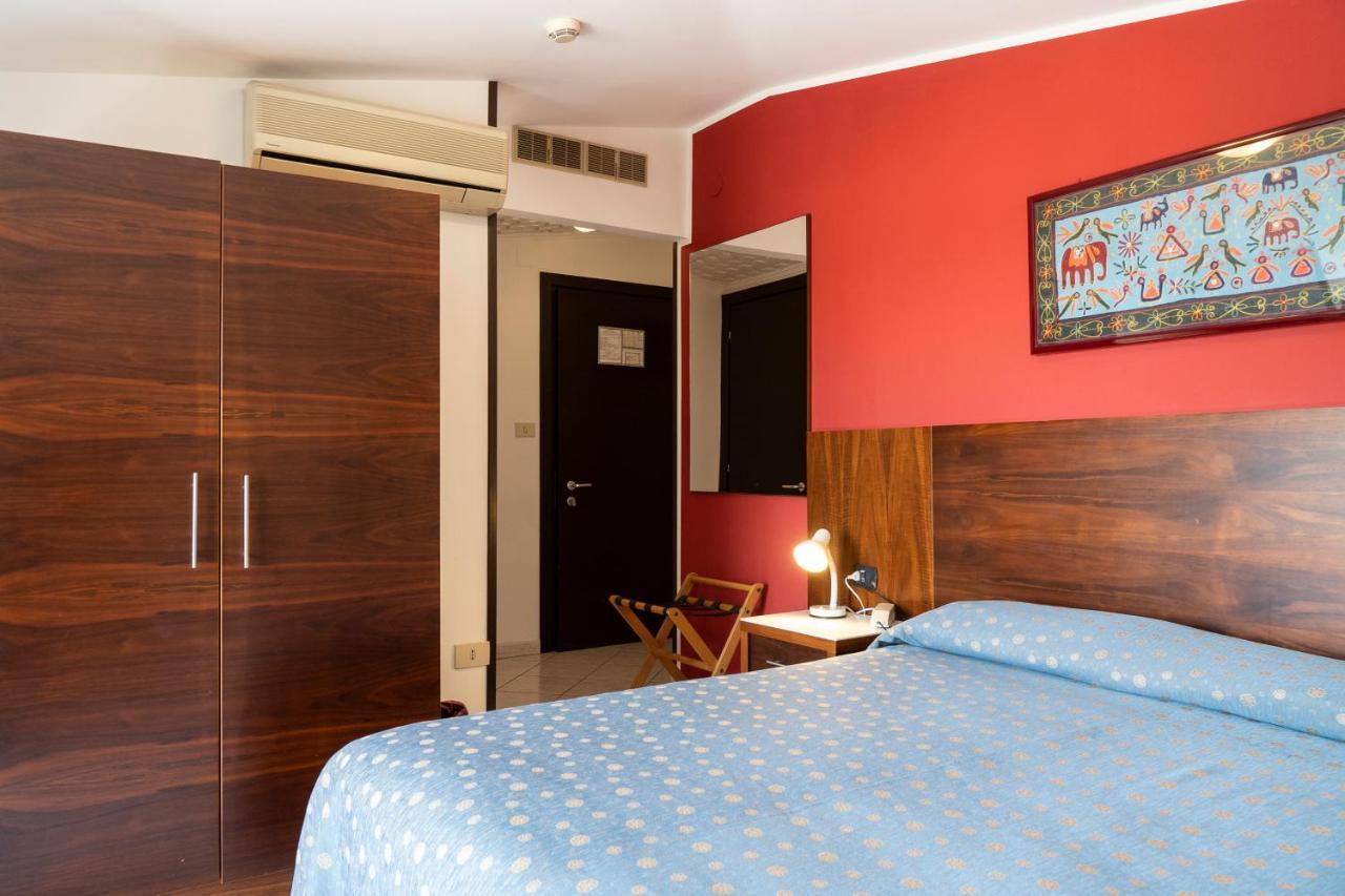 פרנקווילה אל מארה Hotel Mare Blu מראה חיצוני תמונה